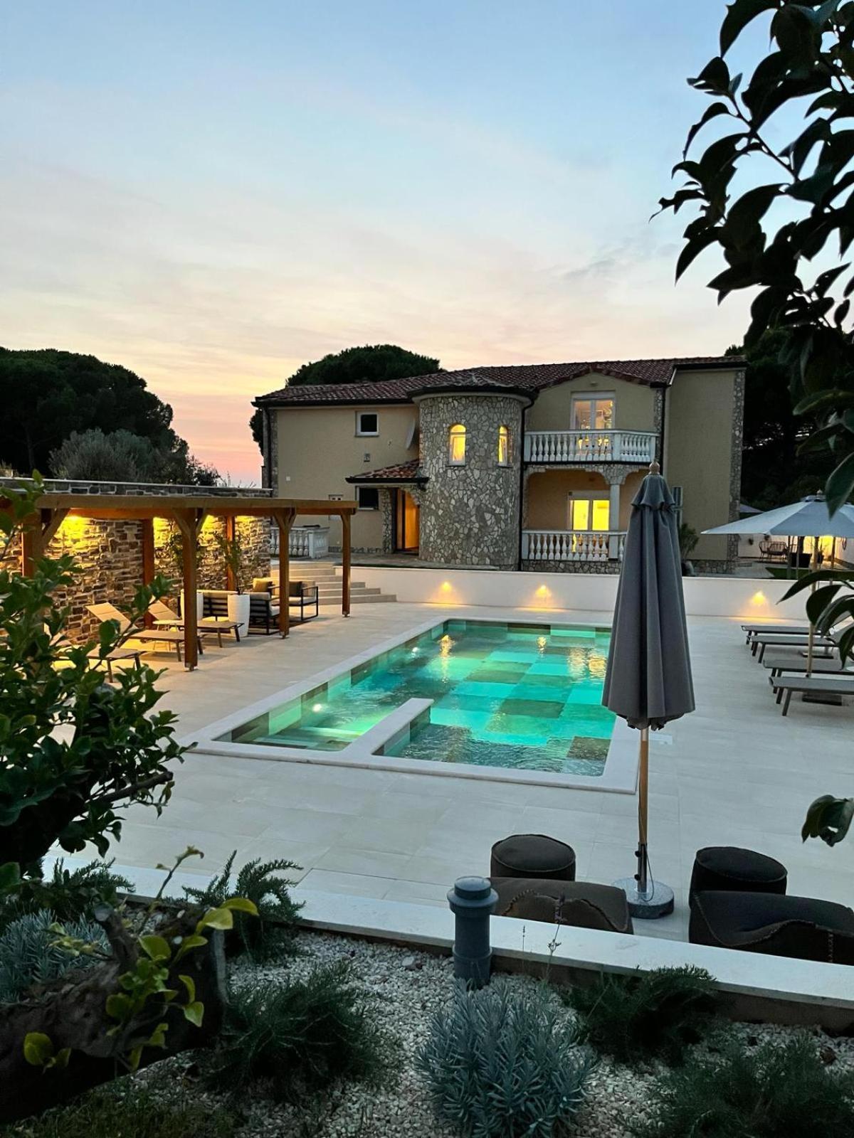 Olivea Luxury Suites فاجانا المظهر الخارجي الصورة
